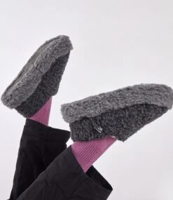 The Nordic V2 Charcoal Black/Iron Grey 11 The Nordic V2 Charcoal Black/Iron Grey -Chaussures Promotion Boutique 2305 13 6