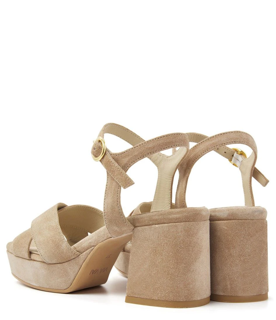 Cassia Six Sierra Noisette 4 Cassia Six Sierra Noisette – Image 4