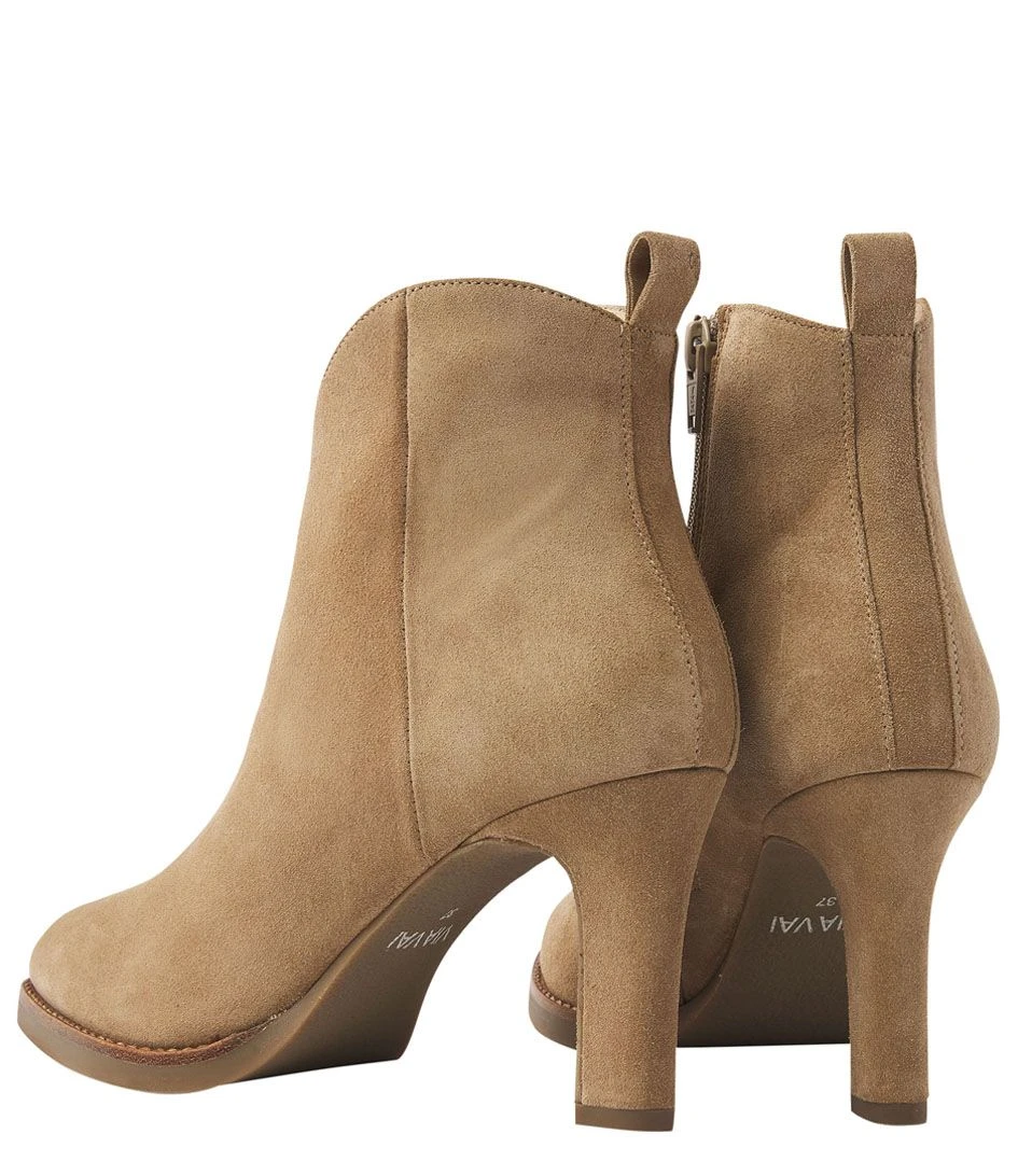 Fallon Rye Sierra Noisette 3 Fallon Rye Sierra Noisette – Image 3