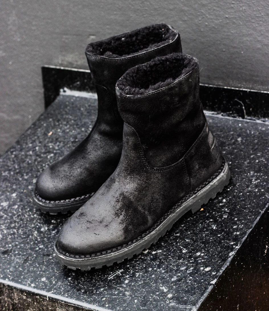 Ankle Boot Wool Lining Waxed Suede Black 2 Ankle Boot Wool Lining Waxed Suede Black – Image 2